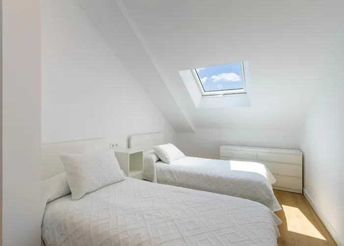 Urbanfive Apartamentos Ourense Centro
